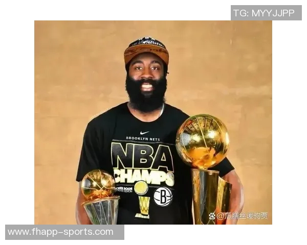 小里直言哈登季后赛表现不如韦德关键球能力存疑引发热议